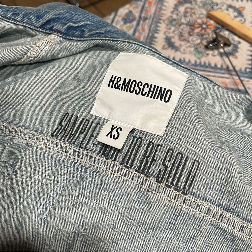 H&M x MOSCHINO | Limited Edition Cropped Denim Jacket Size: XS - Picture 7 of 7